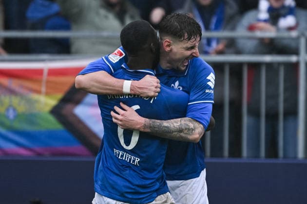 Matej Maglica SV Darmstadt 1898, 05 and Patric Pfeiffer SV Darmstadt 1898, 06 celebrate the goal for 2 0, GER, SV Darmstadt 98 vs Fortuna Düsseldorf, Football, 2 Bundesliga, Matchday 23, Season 2025 2026, 21 02 2026 DFL regulations prohibit any use of photographs as image sequences and or quasi video GER, SV Darmstadt 98 vs Fortuna Düsseldorf, Football, 2 Bundesliga, Matchday 23, Season 2025 2026, 21 02 2026 Darmstadt Copyright: xEibner-Pressefoto FlorianxWiegandx EP_FWD
