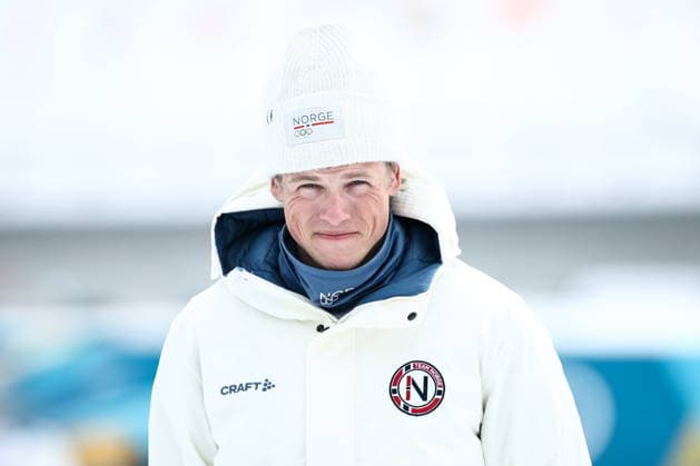 ITALY, TESERO - FEBRUARY 21, 2026: 1st placed Johannes Hoesflot Klaebo of Norway poses during a victory ceremony for the men s nross-nountry skiing 50km mass start classic event during the 2026 Winter Olympic Games, Olympische Spiele, Olympia, OS at the Cross-Country and Biathlon Centre Fabio Canal. Mikhail Tereshchenko TASS  89037117