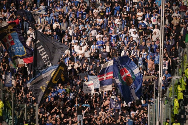 ComoÕs fan during the Serie A soccer match between Juventus and Como at the Allianz Stadium in Turin, north west Italy - Saturday, February 21, 2026. - Soccer .  Copyright: xMarcoxAlpozzi LaPressex