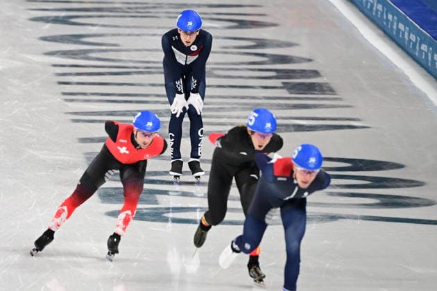 XXV Winter Olympic Games, Olympische Spiele, Olympia, OS in Milan, Italy, on February 21, 2026. Speed skating, Eisschnelllauf Men s Mass Start, semifinals. Metodej Jilek from Czech Republic, up. (CTKxPhoto MichalxKamaryt) CTKPhotoP2026022103756  CTKPhotoP2026022103756