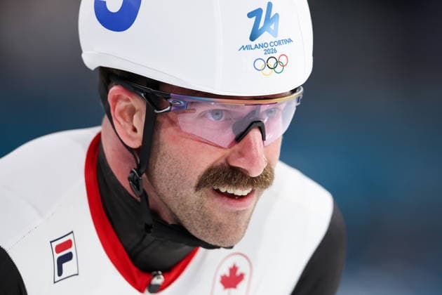 ITALY, MILAN - FEBRUARY 21, 2026: Antoine Gelinas-Beaulieu of Canada competes in the men s mass start Speed skating, Eisschnelllauf semifinal race at the Speed Skating Stadium during the 2026 Winter Olympic Games, Olympische Spiele, Olympia, OS Peter Kovalev TASS  89038869