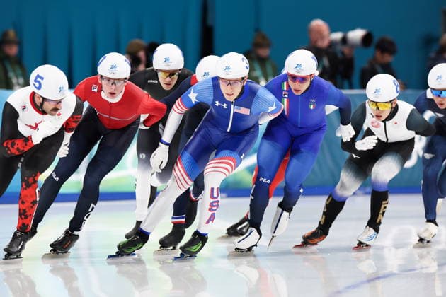 ITALY, MILAN - FEBRUARY 21, 2026: Antoine Gelinas-Beaulieu (L) of Canada, Jordan Stolz (C) of the United States, Daniele di Stefano (3rd R) of Italy, and Shomu Sasaki of Japan (2nd R) compete in the men s mass start Speed skating, Eisschnelllauf semifinal race at Milano Speed Skating Stadium during the 2026 Winter Olympic Games, Olympische Spiele, Olympia, OS Peter Kovalev TASS  89038500