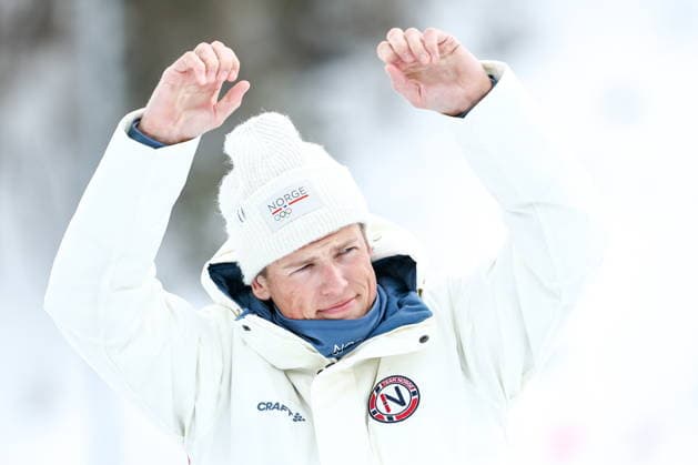 ITALY, TESERO - FEBRUARY 21, 2026: 1st placed Johannes Hoesflot Klaebo of Norway poses during a victory ceremony for the men s nross-nountry skiing 50km mass start classic event during the 2026 Winter Olympic Games, Olympische Spiele, Olympia, OS at the Cross-Country and Biathlon Centre Fabio Canal 2026 Winter Olympics: Cross-Country Skiing  - ZUMAt113 20260221_zaa_t113_343 Copyright: xMikhailxTereshchenkox