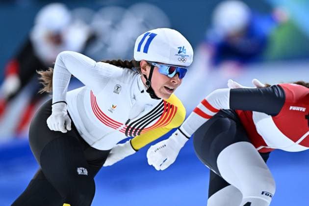 Belgian Sandrine Tas pictured in action during the semifinals of the mass start women Speed skating, Eisschnelllauf at the Milano Cortina 2026 Olympic Winter games, Winterspiele,Spiele, Summer games on Saturday 21 February 2026 in Milan, Italy. The XXV Winter Olympics take place from 6 to 22 February 2026 in Italy. JASPERxJACOBS  x164420358x