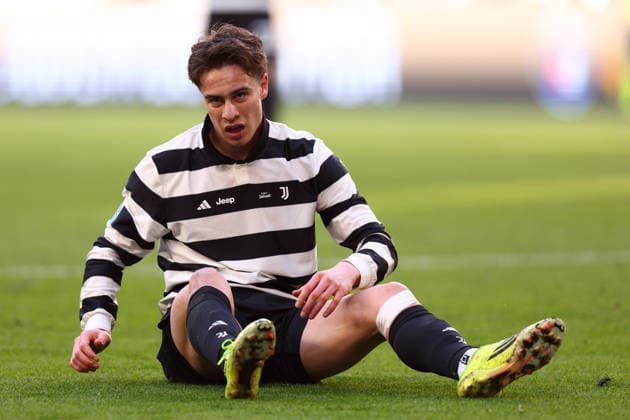 Juventus Fc - Como 1907 Kenan Yildiz of Juventus Fc looks dejected during the Serie A match beetween Juventus Fc and Como 1907 at Allianz Stadium on February 21, 2026 in Turin, Italy . Torino Allianz Stadium Italy Copyright: xMarcoxCanonierox