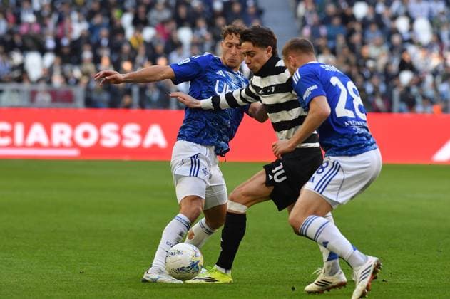 Foto IPP Massimo Rana Torino 21-02-2026 Calcio Campionato di Serie A 2025 2026 Juventus-Como nella foto kenan yildiz Italy Photo Press - World Copyright italy ITALY  Copyright: xR4924_italyphotopressx