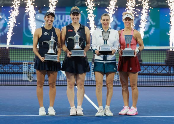 Winners Luisa Stefani and Gabriela Dabrowski with the finalists Laura Siegemund and Vera Zvonareva, Cup, Trophy, Womens Doubles, Award Ceremony, Presentation Dubai Duty Free Tennis Championships, Dubai, U A E Copyright: xJuergenxHasenkopfx