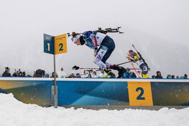 260221 Lou Jeanmonnot of France and Elvira Öberg of Sweden at the third shooting when competing in women s biathlon 12,5 km mass start during day 15 of the 2026 Winter Olympics on February 21, 2026 in Anterselva. Photo: Mathias Bergeld BILDBYRAN kod MB MB1341 skidskytte biathlon skiskyting Olympic Games, Olympische Spiele, Olympia, OS olympics winter olympics os ol olympiska spel vinter-os olympiske leker milano cortina 2026 milan cortina 2026 milano cortina 2026 olympic games milano cortina 2026 winter olympic games milano cortina-os milano cortina-ol vinter-ol 15 bbeng masstart dam kvinner women mass start sweden sverige frankrike *** 260221 Lou Jeanmonnot of France and Elvira Öberg of Sweden at the third shooting when competing in women s biathlon 12,5 km mass start during day 15 of the 2026 Winter Olympics on February 21, 2026 in Anterselva Photo Mathias Bergeld BILDBYRAN code MB MB1341 biathlon biathlon olympic games olympics olympics winter olympics os ol olympiska spel vinter os olympiske leker milano cortina 2026 milan cortina 2026 milano cortina 2026 olympic games milano cortina 2026 winter olympic games milano cortina os milano cortina ol vinter ol 15 bbeng masstart dam kvinner women mass start sweden sverige frankrike  Copyright: MATHIASxBERGELD BB260221MB078