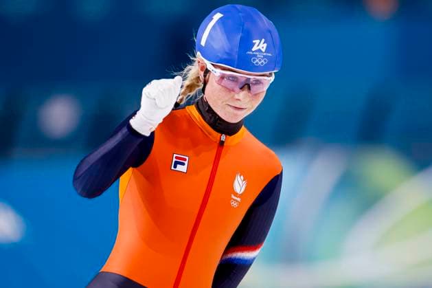 Marijke Groenewoud of the Netherlands celebrates after Women s Mass Start Semifinals, Milano Cortina 2026 Winter Olympics: Day 15, Speed skating, Eisschnelllauf - Milano Cortina 2026 Winter Olympics: Day 15, Milano Speed Skating Stadium, February 21, 2026, Milan, Italy.