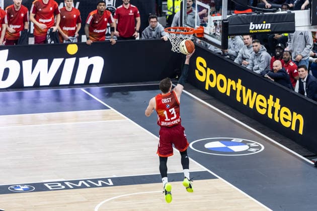 GER, BMW Top Four, Basketball BBL Cup, semi-final, FC Bayern München Basketball BMA365 Bamberg Baskets 21 02 2026, SAP Garden, Munich, GER, BMW Top Four, Basketball BBL Cup, semi-final, FC Bayern München Basketball BMA365 Bamberg Baskets Andreas Obst FC Bayern München Basketball 13 Photo Alexander Trienitz Munich SAP Garden Bayern Germany