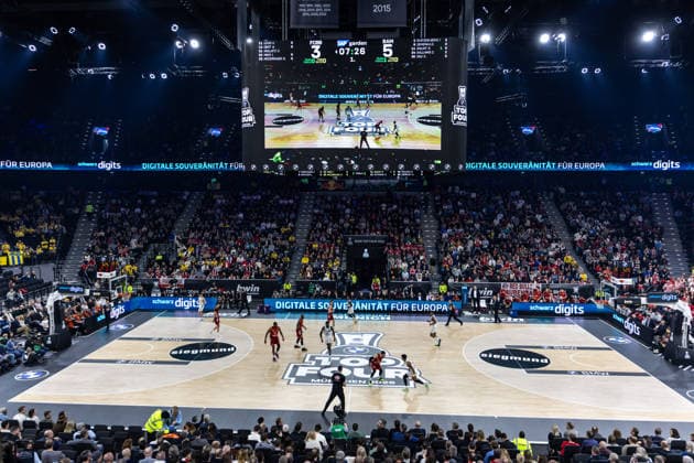 GER, BMW Top Four, Basketball BBL Cup, semi-final, FC Bayern München Basketball BMA365 Bamberg Baskets 21 02 2026, SAP Garden, Munich, GER, BMW Top Four, Basketball BBL Cup, semi-final, FC Bayern München Basketball BMA365 Bamberg Baskets Atmosphere at SAP Garden Photo Alexander Trienitz Munich SAP Garden Bayern Germany