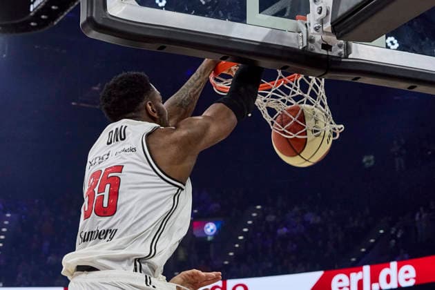 German Basketball BBL Cup, FC Bayern Munich Basketball vs BMA365 Bamberg BASKETS, Munich FC Bayern Basketball, Bamberg Baskets MBA365, 2026 02 21 in Munich SAP Garden ONU Ejiofor BMA365 Bamberg BASKETS Center C Nr35 BAM35 sportworld Munich SAP Garden Bayern Germany