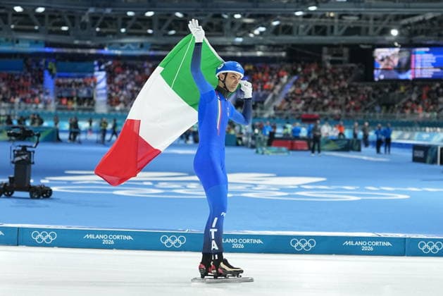 Andrea Giovannini from Italy Bronze Medal after Men™s Speed skating, Eisschnelllauf mass start at the 2026 Winter Olympics, Milan, Italy, Saturday , Feb. 21, 2026. (Gian Mattia D Alberto LaPresse)  Copyright: xGianxMattiaxD Alberto LaPressex