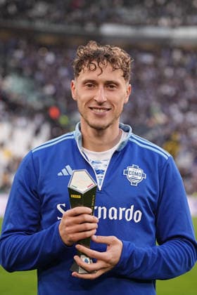 Como™s Mergim Voivoda is the Panini player of the match after the Serie A soccer match between Juventus and Como at the Allianz Stadium in Turin, north west Italy - Saturday, February 21, 2026. - Soccer .  Copyright: xMarcoxAlpozzi LaPressex