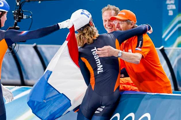 coach Jillert Anema of TeamNL celebrates with winner Jorrit Bergsma of the Netherlands after Men s Mass Start Final, Milano Cortina 2026 Winter Olympics: Day 15, Speed skating, Eisschnelllauf - Milano Cortina 2026 Winter Olympics: Day 15, Milano Speed Skating Stadium, February 21, 2026, Milan, Italy.