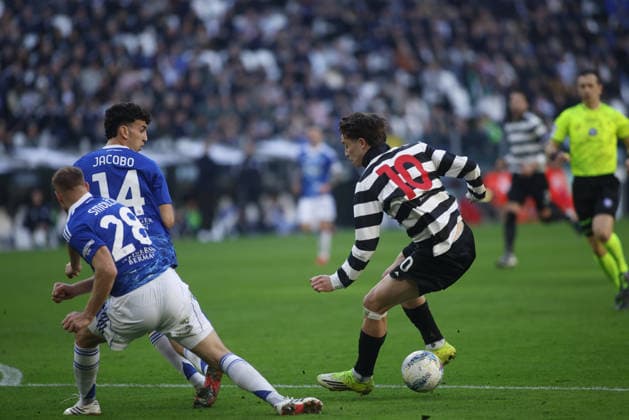 Kenan Yildiz of Juventus FC during the Italian Serie A, 2025 2026 season, football match between Juventus FC and Como 1907 on 21 February 2026 at Allianz Stadium, Turin, Italy. Photo Nderim Kaceli  Copyright: xNderimxKaceli IPAxSportx xipa-agency.netx xx IPA_71822997 IPA_Agency_IPA71822997