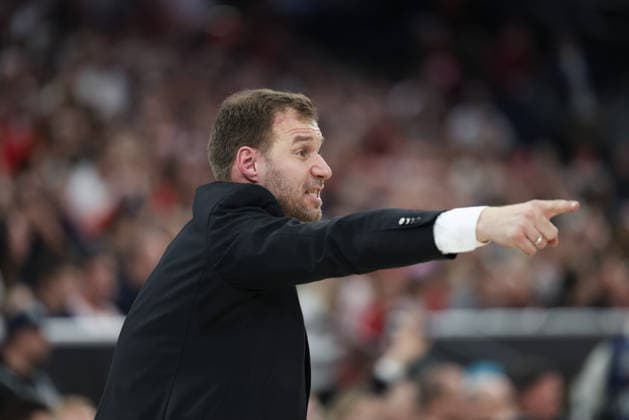 Anton Gavel BMA365 Bamberg Baskets, Head Coach gestures, GER, FC Bayern Basketball vs BMA365 Bamberg Baskets, Basketball, BBL Cup, BMW TOP FOUR, Semi-final, Season 2025 2026, 21 02 2026, GER, FC Bayern Basketball vs BMA365 Bamberg Baskets, Basketball, BBL Cup, BMW TOP FOUR, Semi-final, Season 2025 2026, 21 02 2026 Munich Copyright: xEibner-Pressefoto JennixMaulx EP_JML