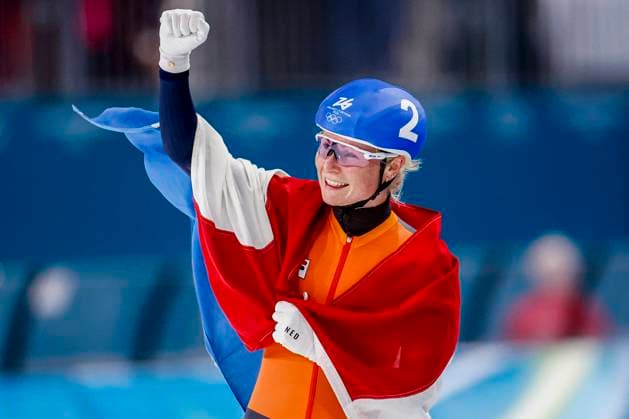 winner Marijke Groenewoud of the Netherlands celebrating and holding flag after Women s Mass Start Final, Milano Cortina 2026 Winter Olympics: Day 15, Speed skating, Eisschnelllauf - Milano Cortina 2026 Winter Olympics: Day 15, Milano Speed Skating Stadium, February 21, 2026, Milan, Italy.