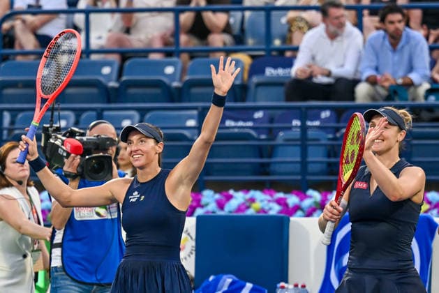 2026 Dubai Duty Free Tennis Championships DUBAI, UAE - FEBRUARY 21: Canadian Gabriela Dabrowski (L) and Brazilian Luisa Stefani (R) celebrate after winning the women’s doubles final of the Dubai Duty Free Tennis Championships match against German tennis player Laura Siegemund and Russian tennis player Vera Zvonareva at the Dubai Duty Free Tennis Stadium in Dubai, United Arab Emirates, on February 21, 2026. Waleed Zein Anadolu Dubai United Arab Emirates. Editorial use only. Please get in touch for any other usage.  Copyright: x2026xAnadoluxWaleedxZeinx