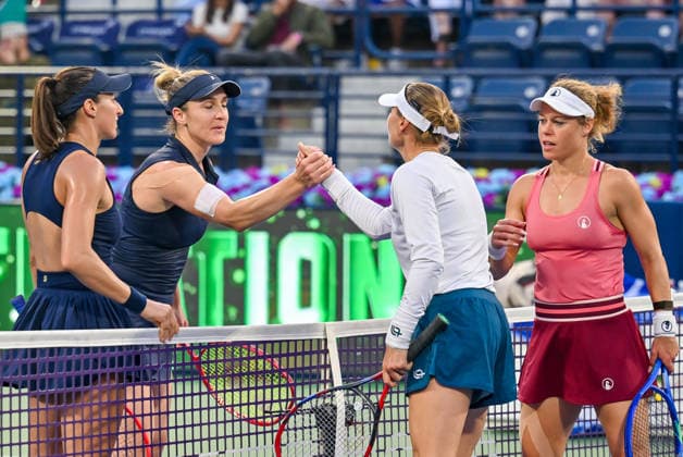 2026 Dubai Duty Free Tennis Championships DUBAI, UAE - FEBRUARY 21: Canadian Gabriela Dabrowski (2nd L) and Brazilian Luisa Stefani (L) celebrate after winning the women’s doubles final of the Dubai Duty Free Tennis Championships match against German tennis player Laura Siegemund (R) and Russian tennis player Vera Zvonareva (2nd R) at the Dubai Duty Free Tennis Stadium in Dubai, United Arab Emirates, on February 21, 2026. Waleed Zein Anadolu Dubai United Arab Emirates. Editorial use only. Please get in touch for any other usage.  Copyright: x2026xAnadoluxWaleedxZeinx