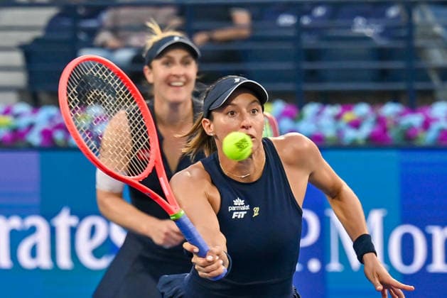 2026 Dubai Duty Free Tennis Championships DUBAI, UAE - FEBRUARY 21: Canadian Gabriela Dabrowski (Rear) and Brazilian Luisa Stefani (Front) celebrate after winning the women’s doubles final of the Dubai Duty Free Tennis Championships match against German tennis player Laura Siegemund and Russian tennis player Vera Zvonareva at the Dubai Duty Free Tennis Stadium in Dubai, United Arab Emirates, on February 21, 2026. Waleed Zein Anadolu Dubai United Arab Emirates. Editorial use only. Please get in touch for any other usage.  Copyright: x2026xAnadoluxWaleedxZeinx