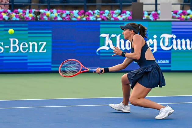 2026 Dubai Duty Free Tennis Championships DUBAI, UAE - FEBRUARY 21: German tennis player Laura Siegemund and Russian tennis player Vera Zvonareva compete against Canadian tennis player Gabriela Dabrowski and Brazilian tennis player Luisa Stefani in the women’s doubles final of the Dubai Duty Free Tennis Championships at the Dubai Duty Free Tennis Stadium in Dubai, United Arab Emirates, on February 21, 2026. Waleed Zein Anadolu Dubai United Arab Emirates. Editorial use only. Please get in touch for any other usage.  Copyright: x2026xAnadoluxWaleedxZeinx