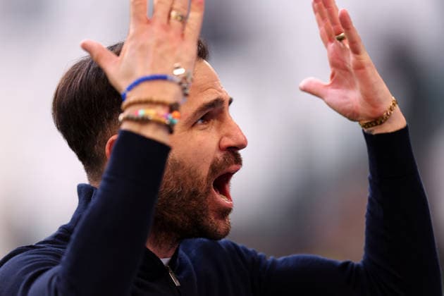 Juventus Fc - Como 1907 Cesc Fabregas, head coach of Como 1907 celebrates at the end of the Serie A match beetween Juventus Fc and Como 1907 at Allianz Stadium on February 21, 2026 in Turin, Italy . Torino Allianz Stadium Italy Copyright: xMarcoxCanonierox