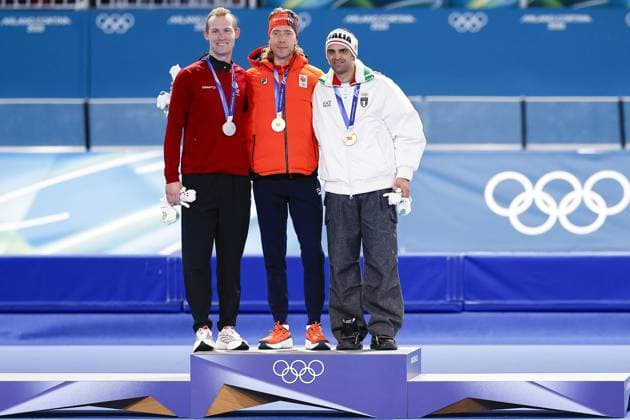 MILAN , 21-02-2026 , Milano Speed skating, Eisschnelllauf Stadium , Olympic Winter games, Winterspiele,Spiele, Summer games 2026 - Speed Skating mass start final men, Picture shows Viktor Hald Thorup (silver), Jorrit Bergsma (gold), Andrea Giovannini (bronze) Olympic Winter Games 2026 - Speed Skating mass start  x201787499x Copyright: