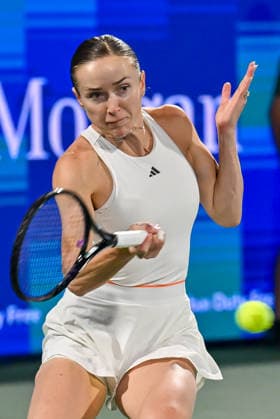 2026 Dubai Duty Free Tennis Championships DUBAI, UNITED ARAB EMIRATES – FEBRUARY 21: Elina Svitolina (seen) of Ukraine competes against Jessica Pegula of the United States during the women’s singles final of the Dubai Duty Free Tennis Championships at the Dubai Duty Free Tennis Stadium in Dubai, United Arab Emirates, on February 21, 2026. Waleed Zein Anadolu Dubai United Arab Emirates. Editorial use only. Please get in touch for any other usage.  Copyright: x2026xAnadoluxWaleedxZeinx