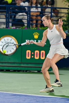 2026 Dubai Duty Free Tennis Championships DUBAI, UNITED ARAB EMIRATES – FEBRUARY 21: Elina Svitolina (seen) of Ukraine competes against Jessica Pegula of the United States during the women’s singles final of the Dubai Duty Free Tennis Championships at the Dubai Duty Free Tennis Stadium in Dubai, United Arab Emirates, on February 21, 2026. Waleed Zein Anadolu Dubai United Arab Emirates. Editorial use only. Please get in touch for any other usage.  Copyright: x2026xAnadoluxWaleedxZeinx