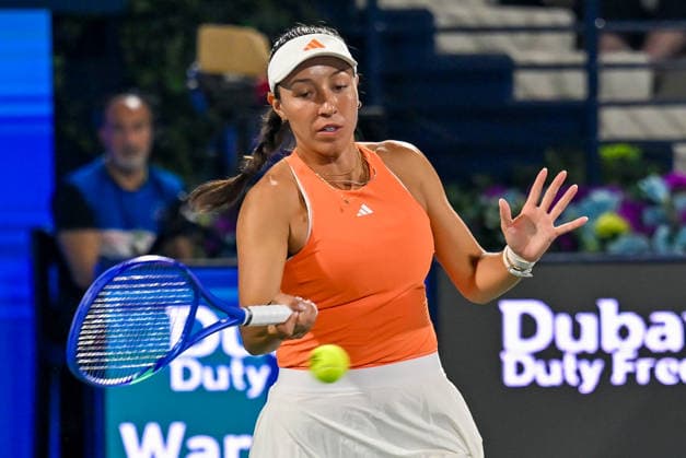 2026 Dubai Duty Free Tennis Championships DUBAI, UNITED ARAB EMIRATES – FEBRUARY 21: Elina Svitolina of Ukraine competes against Jessica Pegula (seen) of the United States during the women’s singles final of the Dubai Duty Free Tennis Championships at the Dubai Duty Free Tennis Stadium in Dubai, United Arab Emirates, on February 21, 2026. Waleed Zein Anadolu Dubai United Arab Emirates. Editorial use only. Please get in touch for any other usage.  Copyright: x2026xAnadoluxWaleedxZeinx