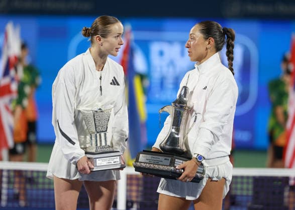 Winner Jessica Pegula and finalist Elina Svitolina, award ceremony, Presentation Dubai Duty Free Tennis Championships, Dubai, U A E Copyright: xJuergenxHasenkopfx