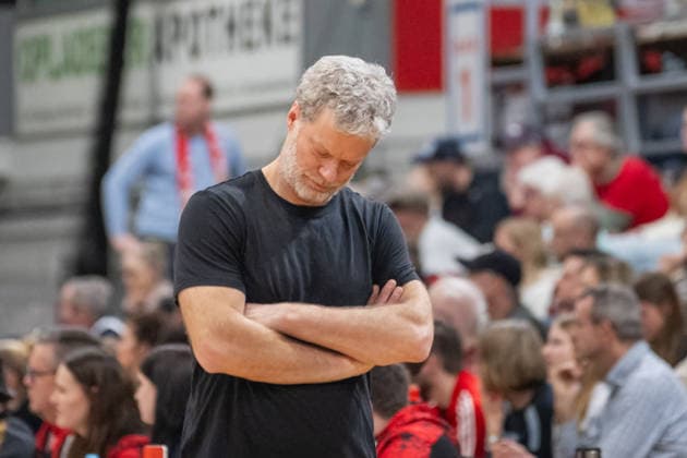 Eric Detlev Tigers Tuebingen, Head Coach is not satisfied Bayer Giants Leverkusen vs Tigers Tuebingen, Basketball, Barmer 2 Basketball Bundesliga, 24 Matchday, Season 2025 2026, 21 02 2026 Bayer Giants Leverkusen vs Tigers Tuebingen, Basketball, Barmer 2 Basketball Bundesliga, Pro A, 24 Matchday, Season 2025 2026, 21 02 2026 Leverkusen Copyright: xEibner-Pressefoto ThomasxHaeslerx EP_THR