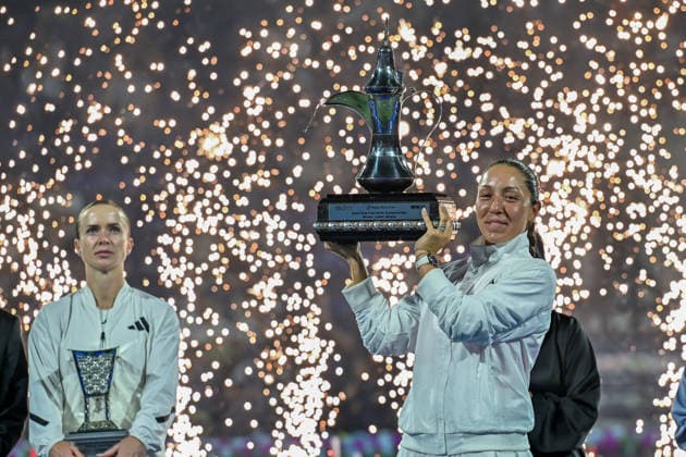 2026 Dubai Duty Free Tennis Championships DUBAI, UAE - FEBRUARY 21: American tennis player Jessica Pegula (R) wins the women’s singles final of the Dubai Duty Free Tennis Championships against Ukrainian tennis player Elina Svitolina (L) at the Dubai Duty Free Tennis Stadium in Dubai, United Arab Emirates, on February 21, 2026. Waleed Zein Anadolu Dubai United Arab Emirates. Editorial use only. Please get in touch for any other usage.  Copyright: x2026xAnadoluxWaleedxZeinx