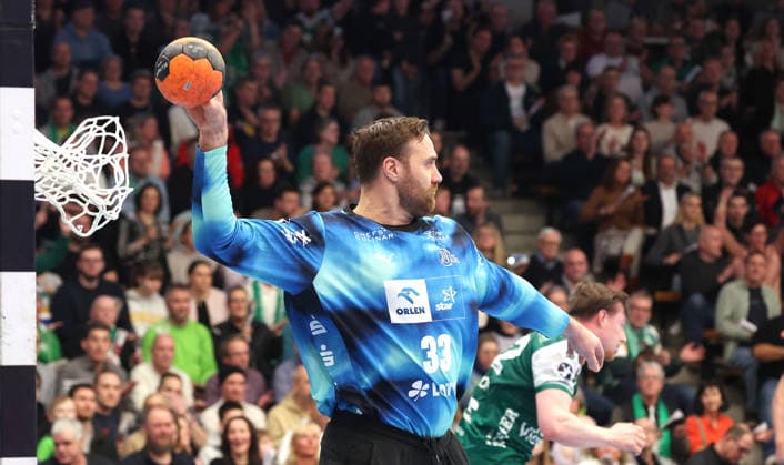 21 02 2026, Germany, Göppingen, Handball DAIKIN HBL, FRISCH AUF Göppingen vs THW Kiel, Andreas Wolff THW