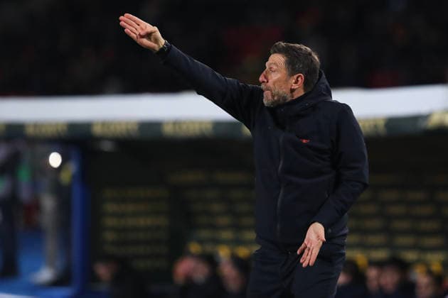Eusebio Di Francesco head coach of US Lecce reacts during the serie A match between US Lecce and FC Internazionale Milano at Ettore Giardiniero - Via del Mare stadium in Lecce (Italy), February 21, 2026. massimilianoxcarnabuci