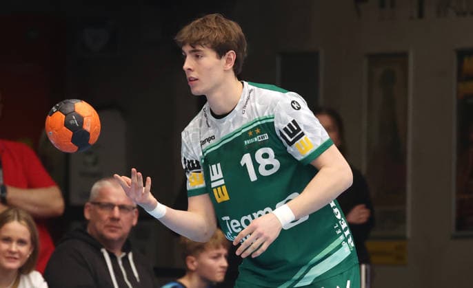21 02 2026, Germany, Göppingen, Handball DAIKIN HBL, FRISCH AUF Göppingen vs THW Kiel, Fynn Hofele FAG