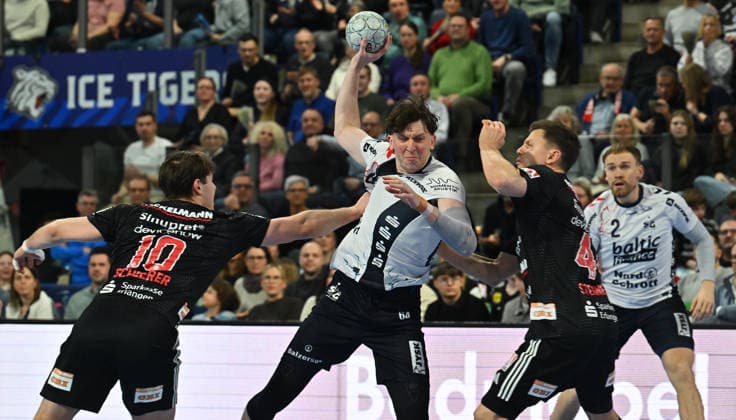 21 02 20265 Handball 1 Bundesliga DAIKIN HBL Season 2025 2026 22 Matchday HC Erlangen Metropolregion Nürnberg HCE SG Flensburg Handewitt xwoxzix Florian Scheerer 10, HC Erlangen HCE Lasse Möller Moeller 64, SG Flensburg Handewitt Christoph Steinert 44, HC Erlangen HCE