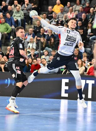 21 02 20265 Handball 1 Bundesliga DAIKIN HBL Season 2025 2026 22 Matchday HC Erlangen Metropolregion Nürnberg HCE SG Flensburg Handewitt xwoxzix Christoph Steinert 44, HC Erlangen HCE Marko Grgic 17, SG Flensburg Handewitt