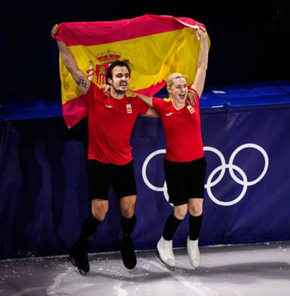 260221 Olivia Smart and Tim Dieck of Spain perform in the Figure skating, Eiskunstlauf Exhibition Gala during day 15 of the 2026 Winter Olympics on February 21, 2026 in Milan. Photo: Carl Sandin BILDBYRAN kod CS CS0890 konstakning figure skating kunstlop Olympic Games, Olympische Spiele, Olympia, OS olympics winter olympics os ol olympiska spel vinter-os olympiske leker milano cortina 2026 milan cortina 2026 milano cortina 2026 olympic games milano cortina 2026 winter olympic games milano cortina-os milano cortina-ol vinter-ol 15 bbeng *** 260221 Olivia Smart and Tim Dieck of Spain perform in the figure skating Exhibition Gala during day 15 of the 2026 Winter Olympics on February 21, 2026 in Milan Photo Carl Sandin BILDBYRAN code CS CS0890 konstakning figure skating kunstlop olympic games olympics winter olympics os ol olympiska spel vinter os olympiske leker milano cortina 2026 milan cortina 2026 milano cortina 2026 olympic games milano cortina 2026 winter olympic games milano cortina os milano cortina ol vinter ol 15 bbeng  Copyright: CARLxSANDIN BB260221CS030