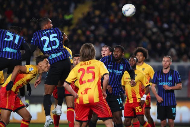Manuel Akanji of FC Internazionale Milano scores the goal of 0-2 during the serie A match between US Lecce and FC Internazionale Milano at Ettore Giardiniero - Via del Mare stadium in Lecce (Italy), February 21, 2026. massimilianoxcarnabuci