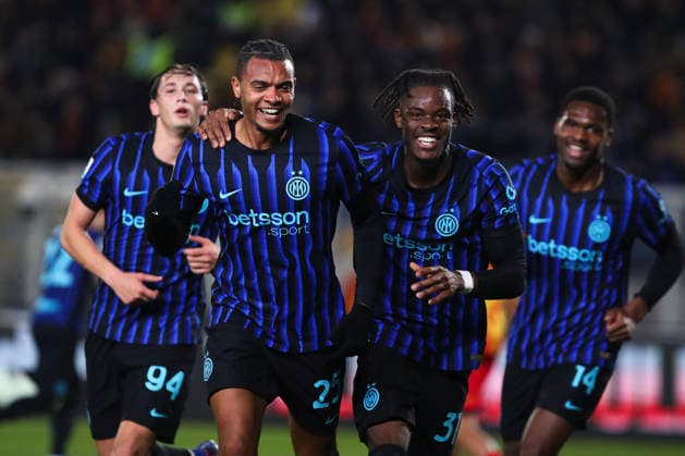 Manuel Akanji of FC Internazionale Milano celebrates with Yann Aurel Bisseck of FC Internazionale Milano the goal of 0-2 scored during the serie A match between US Lecce and FC Internazionale Milano at Ettore Giardiniero - Via del Mare stadium in Lecce (Italy), February 21, 2026. massimilianoxcarnabuci