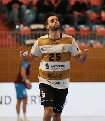 GER HBL2 Season 2025 2026 VfL Potsdam vs HC Elbflorenz Dresden, 21 02 26, MBS Arena, Potsdam Sebastian GREESS HC Elbflorenz 25 struggles with his missed attempt, emotion