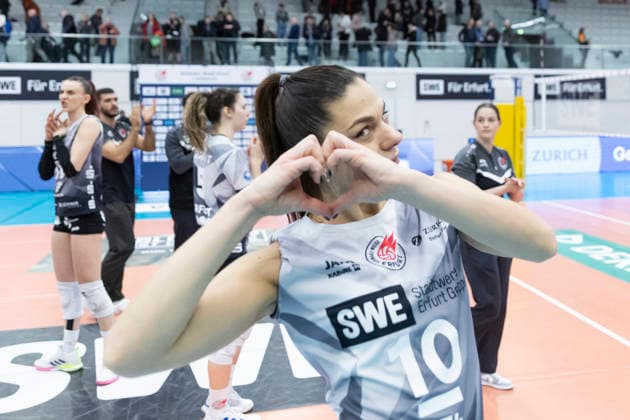 1 Volleyball Bundesliga Women Schwarz Weiss Erfurt vs Ladies in Black Aachen Erfurt 21 02 2026 Kinga Szücs 10 Schwarz Weiss Erfurt 1 Volleyball Bundesliga Women Schwarz Weiss Erfurt vs Ladies in Black Aachen Riethsporthalle Erfurt 21 02 2026 Copyright: xBEAUTIFULxSPORTS Duehringx