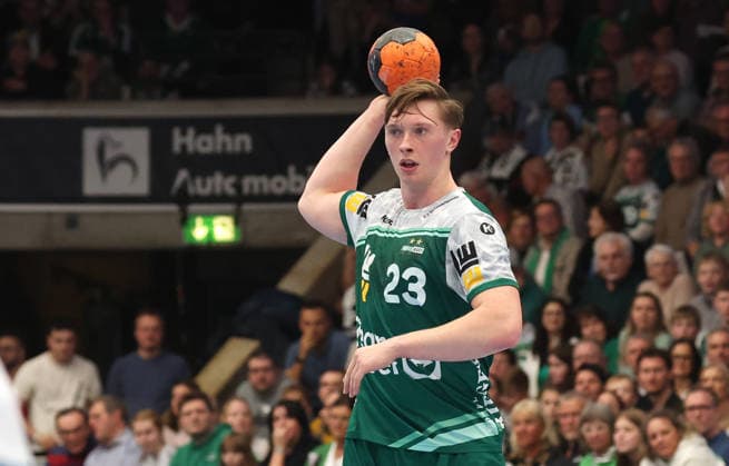 21 02 2026, Germany, Göppingen, Handball DAIKIN HBL, FRISCH AUF Göppingen vs THW Kiel, Ole Pregler FAG