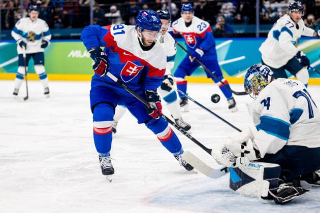 260221 Matus Sukel of Slovakia and goaltender Juuse Saros of Finland in the men s Ice hockey, Eishockey bronze medal game between Slovakia and Finland during day 15 of the 2026 Winter Olympics on February 21, 2026 in Milan. Photo: Emma Wallskog BILDBYRAN kod EW JM0801 bbeng ishockey ice hockey Olympic Games, Olympische Spiele, Olympia, OS olympics winter olympics os ol olympiska spel vinter-os olympiske leker milano cortina 2026 milan cortina 2026 milano cortina 2026 olympic games milano cortina 2026 winter olympic games milano cortina-os milano cortina-ol vinter-ol bronsmatch bronze medal game finland slovakien slovakia *** 260221 Matus Sukel of Slovakia and goaltender Juuse Saros of Finland in the men s ice hockey bronze medal game between Slovakia and Finland during day 15 of the 2026 Winter Olympics on February 21, 2026 in Milan Photo Emma Wallskog BILDBYRAN kod EW JM0801 bbeng ishockey ice hockey olympic games olympics winter olympics os ol olympiska spel vinter os olympiske leker milano cortina 2026 milan cortina 2026 milano cortina 2026 olympic games milano cortina 2026 winter olympic games milano cortina os milano cortina ol vinter ol bronsmatch bronze medal game finland slovakien slovakia  Copyright: EMMAxWALLSKOG BB260221EW064
