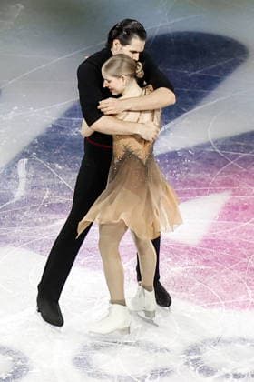 ITALY, MILAN - FEBRUARY 21, 2026: Ice dancers Olivia Smart and Tim Dieck of Spain perform during the Figure skating, Eiskunstlauf exhibition gala at the 2026 Winter Olympic Games, Olympische Spiele, Olympia, OS at Milano Ice Skating Arena 2026 Winter Olympics: Figure Skating  - ZUMAt113 20260221_zaa_t113_803 Copyright: xPeterxKovalevx