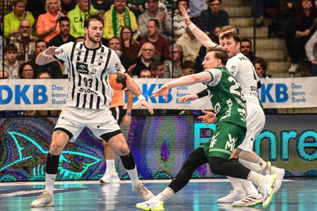 DAIKIN Handball Bundesliga Frisch Auf Göppingen THW Kiel Göppingen, 21 02 2026 Erik Persson Frisch Auf Göppingen, 22 Göppingen, 21 02 2026 22 Matchday of the DAIKIN Handball Bundesliga, Frisch Auf Göppingen THW Kiel, EWS Arena, Göppingen Copyright: xBEAUTIFULxSPORTS Märklx