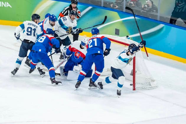 February 21, 2026, Milan, Lombardy, Italy: Forward Sebastian Aho 20 of Team Finland scores a goal against Team Slovakia in the Mens Team Slovakia Vs Team Finland Bronze Medal Game game at the Milano Santagiulia Ice hockey, Eishockey Arena in MILAN, Italy during the 2026 Milano Cortina Winter Olympics. Milan Italy - ZUMAa161 20260221_oly_a161_001 Copyright: xWalterxG.xArcex
