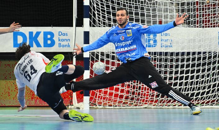 21 02 20265 Handball 1 Bundesliga DAIKIN HBL Season 2025 2026 22 Matchday HC Erlangen Metropolregion Nürnberg HCE SG Flensburg Handewitt xwoxzix Lasse Möller Moeller 64, SG Flensburg Handewitt Khalifa Ghedbane 96, HC Erlangen HCE